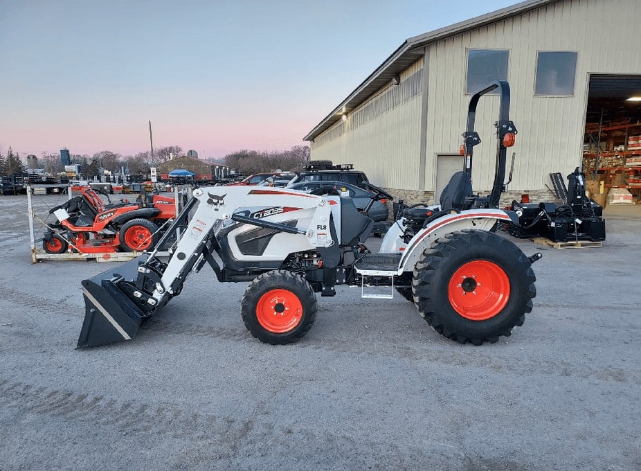 Bobcat CT2035 Compact Tractor 243511