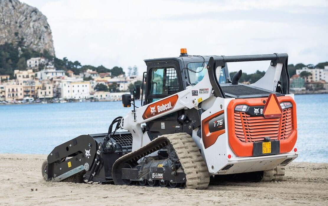 Bobcat T76 Bobcat T76