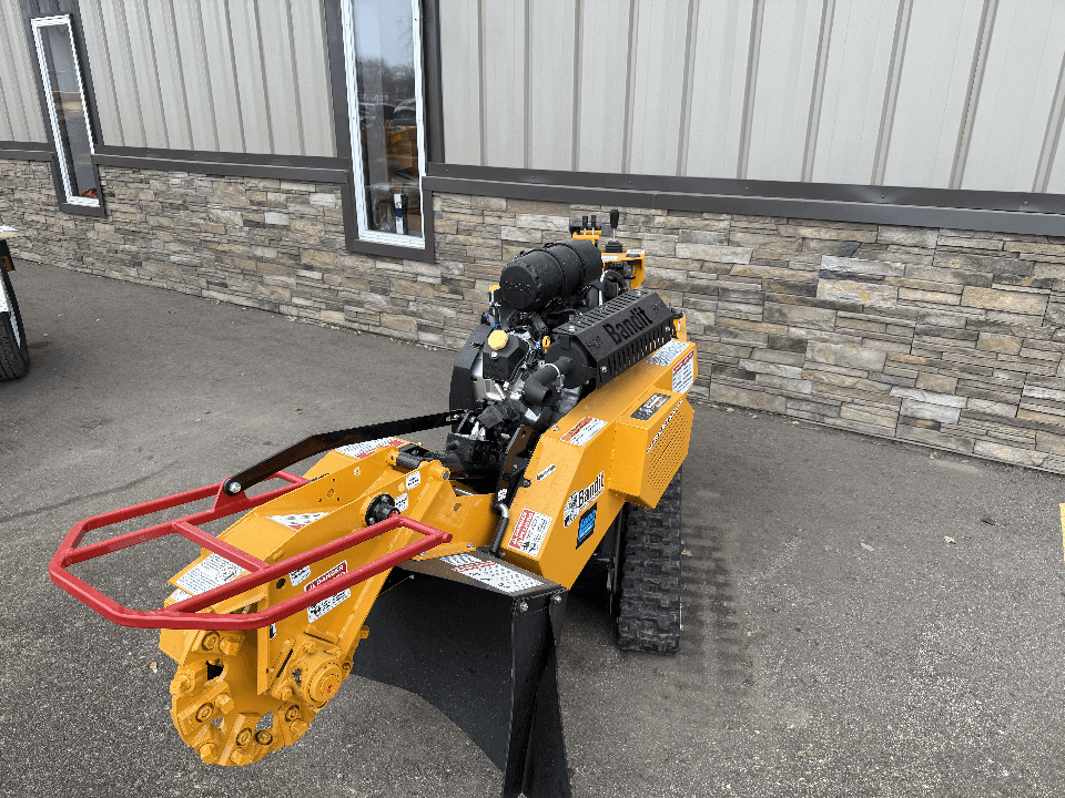 NEW Bandit SG-40 Stump Grinder-Tracks-Revolution Cutter-40 hp Koh